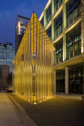 Illustration for article titled Futuristic Pavillion Beams Into Regent's Place